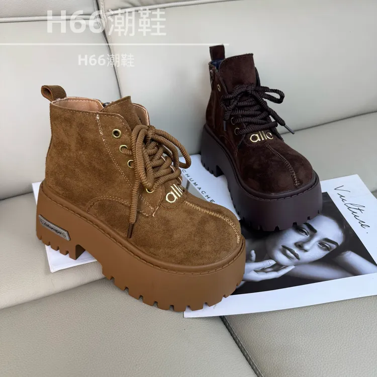 欧货磨砂皮真皮厚底马丁靴女2025新款系带英伦风短靴增高靴子