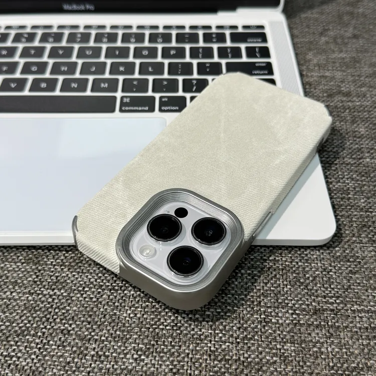 雅天立秋冬纯色牛仔纹适用苹果17promax大孔手机壳iPhone16创意15