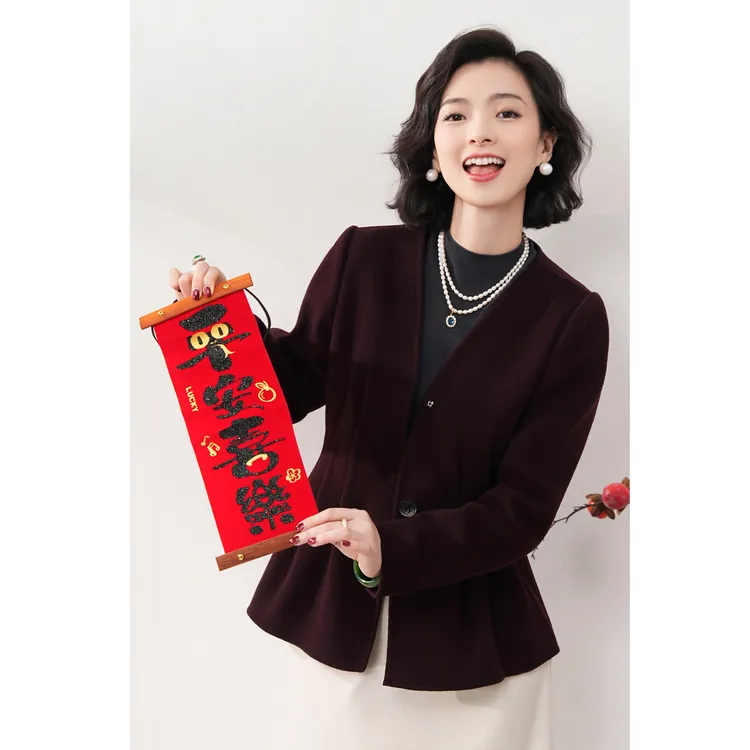 西子/【东韵】几何美学重工打缆收腰短呢子大衣/WTCY101