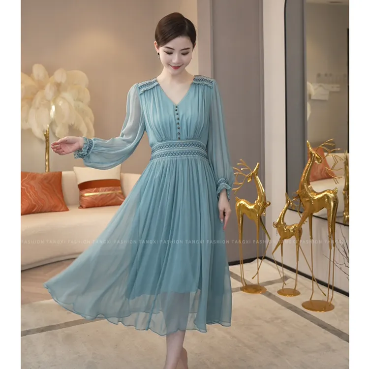 现货2025年早秋新款【7169】高级感轻奢气质小众显瘦蓝色连衣裙子女