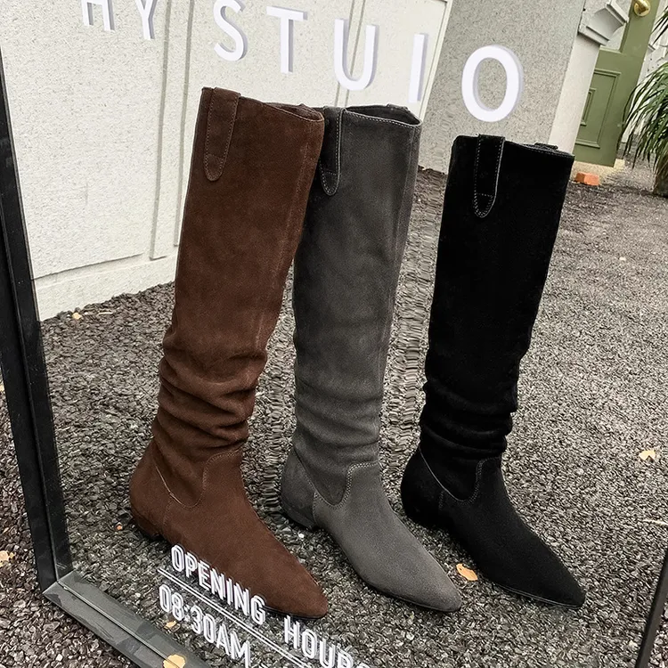 慵懒风~复古牛翻皮尖头平底西部牛仔靴及膝靴子长筒靴女修饰腿型