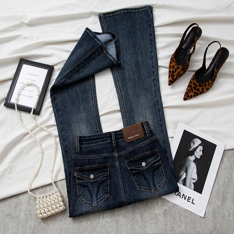 雾霾蓝提臀秋冬新款高腰紧身微喇牛仔裤女长裤百搭喇叭裤九分裤