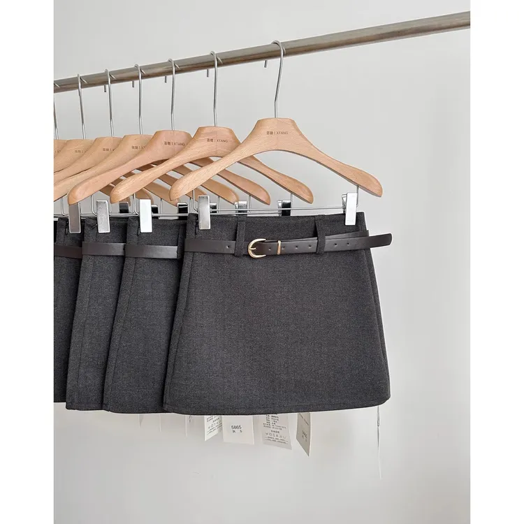 灰色气质磨毛西装半身裙女高腰显瘦秋冬复古防走光A字毛呢短裙子