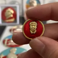 其他普通金属红色纪念章正面像