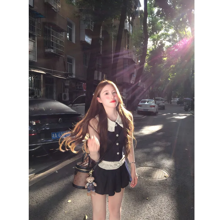 梨泰院Class 夏季新款纯欲学院风花边领牛仔无袖上衣半裙短裙套装