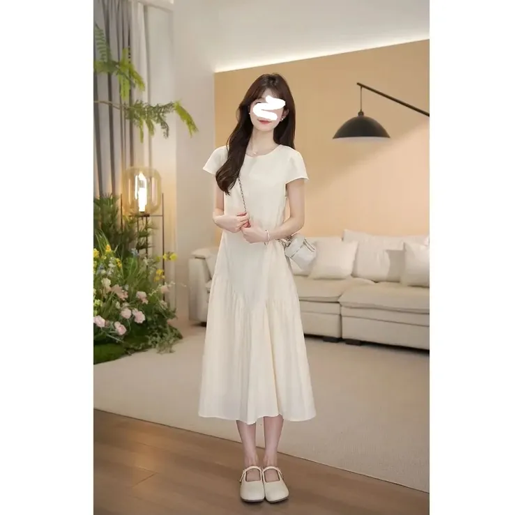 法式小个子显高连衣裙女高级感夏季2025新款气质圆领显瘦小众裙子