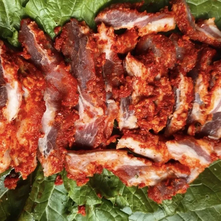 贵州黔东南黎平特产腌肉腌料酸肉农家土猪肉酸辣味酸甜味