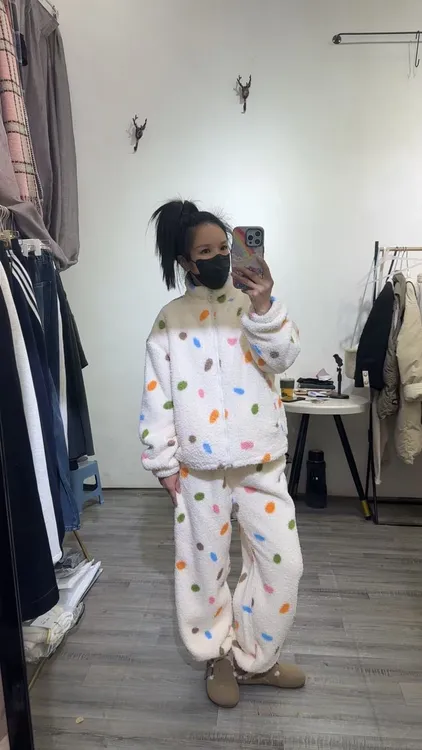 大风车家【立领米粒绒】外穿秋冬女款保暖冬季加绒休闲时尚加绒