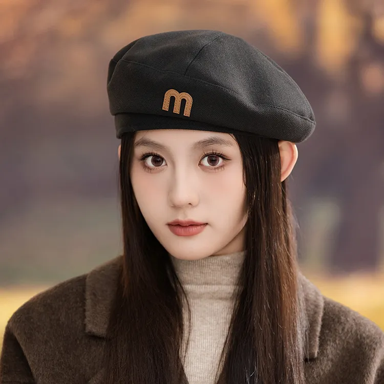 日系复古M标百搭纯色贝雷帽秋冬户外休闲防风八角帽英伦风画家帽