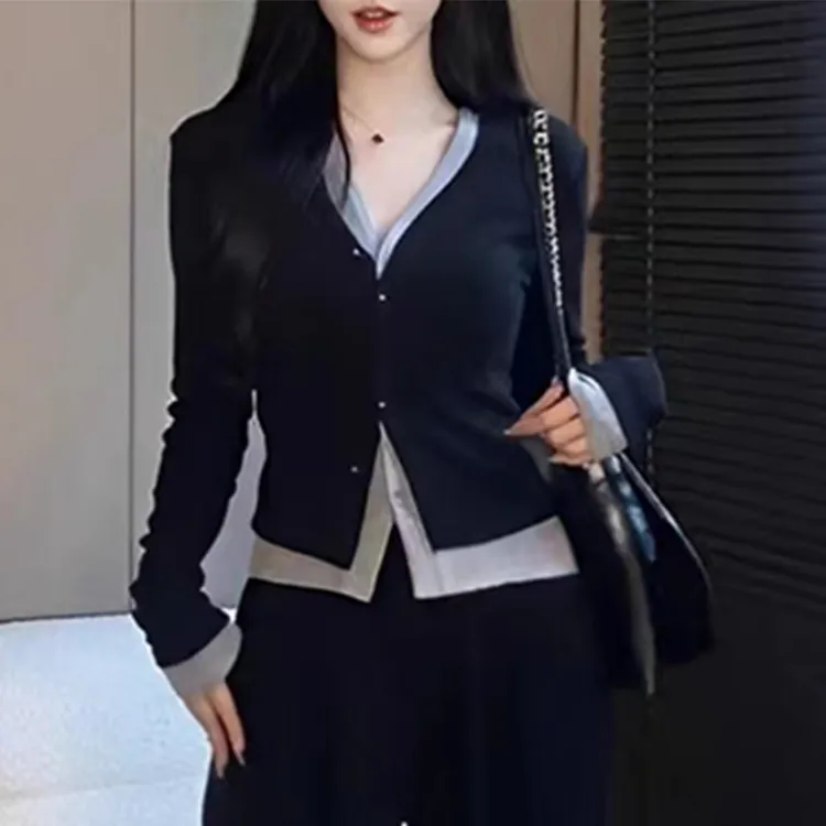 霖优长袖针织衫女2025春秋新款韩版设计感假两件V领休闲百搭上衣