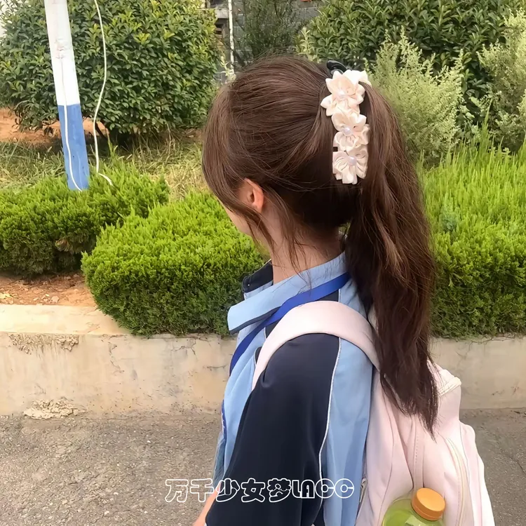 繁花的世界~原创设计少女绝美碎花香蕉夹发量多高级感竖夹扭扭夹