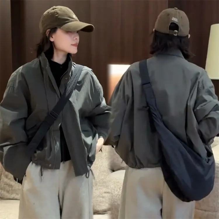 慵懒风宽松休闲百搭立领落肩拉链短外套女早秋复古洋气冲锋衣夹克