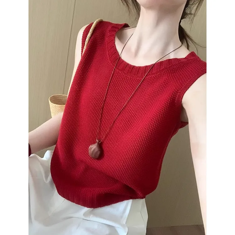 五一出游穿搭女装千金清冷感贵系洋气衣服女气质红色圆领背心上衣