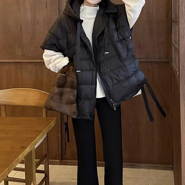 （斗篷式连帽三色羽绒马甲)A030新款时尚小众设计羽绒马甲L