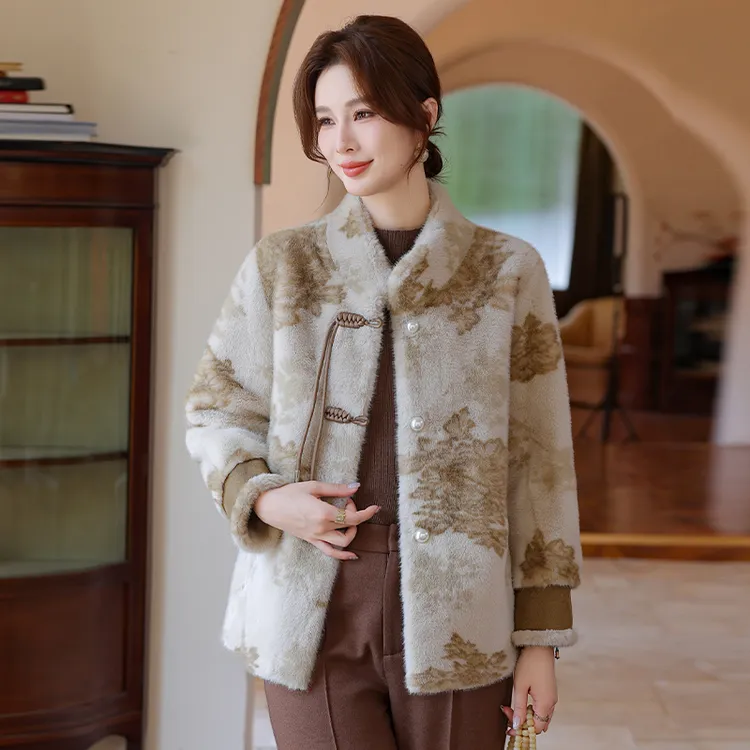 人造皮草 时尚妈妈冬装保暖外套大码宽松洋气中老年女装毛绒大衣