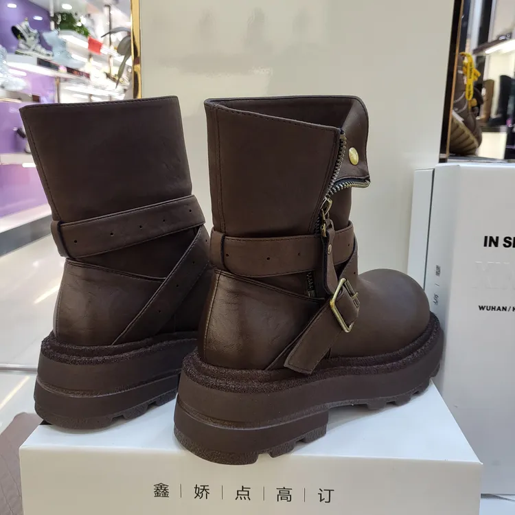 女英伦风圆头中筒马丁靴女士