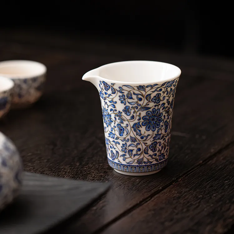 功夫分茶家用泡茶工具分茶器珐琅彩匀杯青花白瓷公道杯大容量