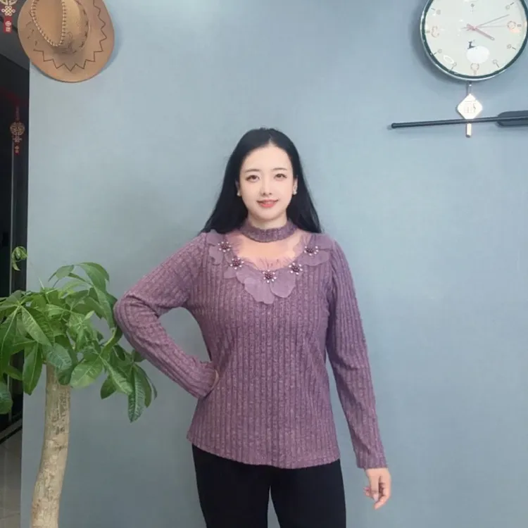 大码胖mm立体花朵珠钻长袖上衣显瘦别致设计感T恤