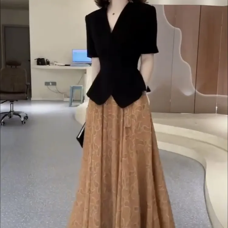 新款时尚气质百搭洋气减龄显瘦休闲潮流高雅女装1