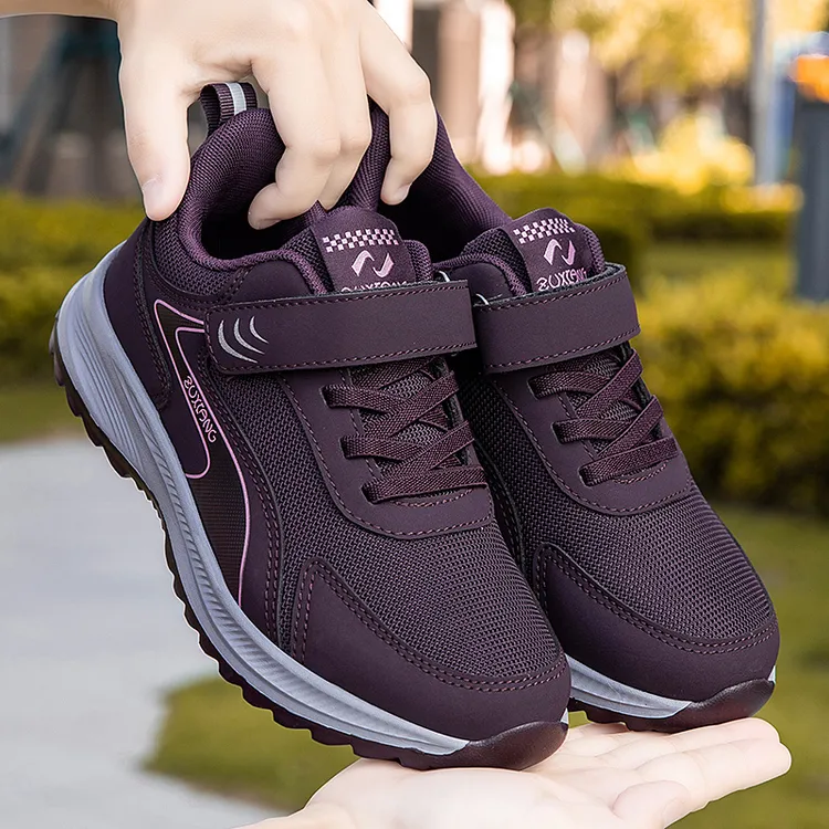 张凯丽老人鞋秋冬防滑中老年运动鞋休闲健步鞋舒适软底妈妈爸爸鞋