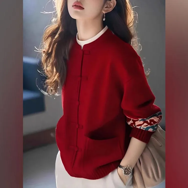 香朵儿国风复古盘扣红色针织衫女2026春秋季新款新年战袍宽松毛衣