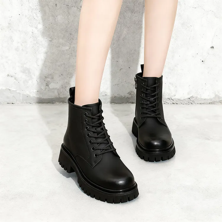 马丁靴女加绒加厚女鞋2025新款冬季英伦风百搭低跟时尚切尔西短靴