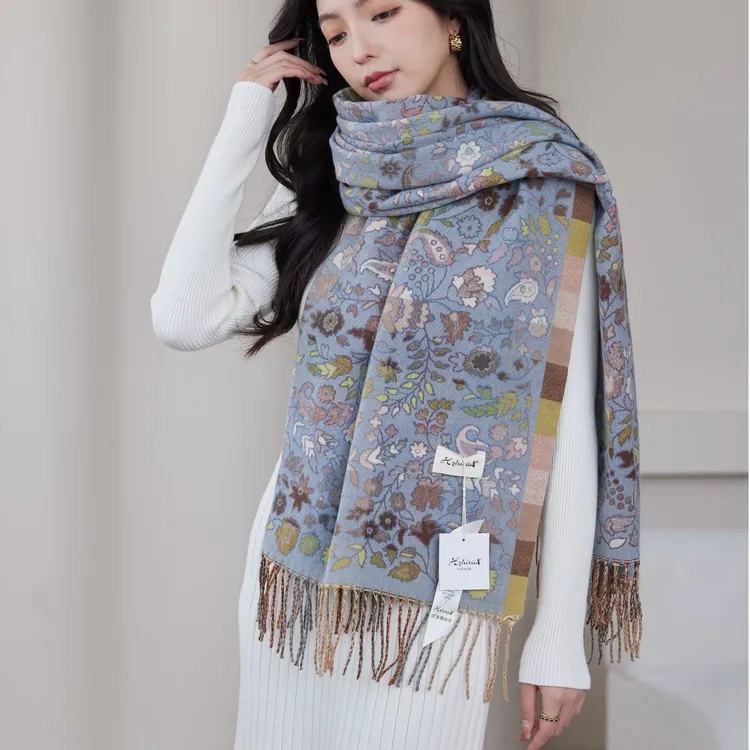 【达珍专属】保暖民族风女披肩长款韩版围巾提花二合一印花时尚流苏