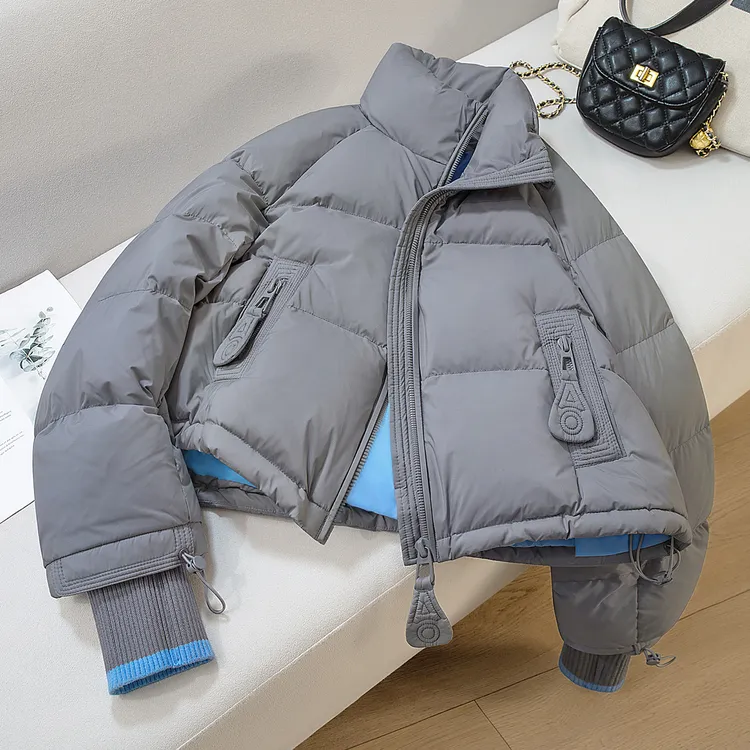 丝柏舍2025冬装新款女装简约宽松短款立领90绒羽绒服S54B2466Y