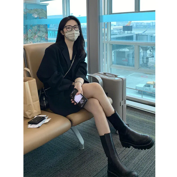 黑色西装外套女2025年秋季新款韩版高级感小西装休闲宽松网红西服