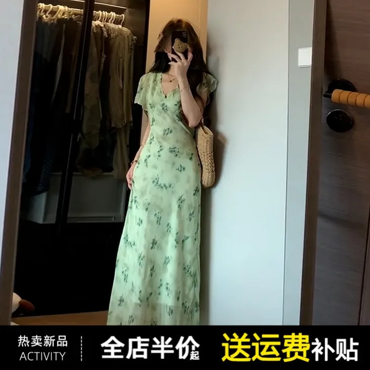 2025新款茶歇法式绿色v领连衣裙子女装夏季温柔大方法式气质长裙