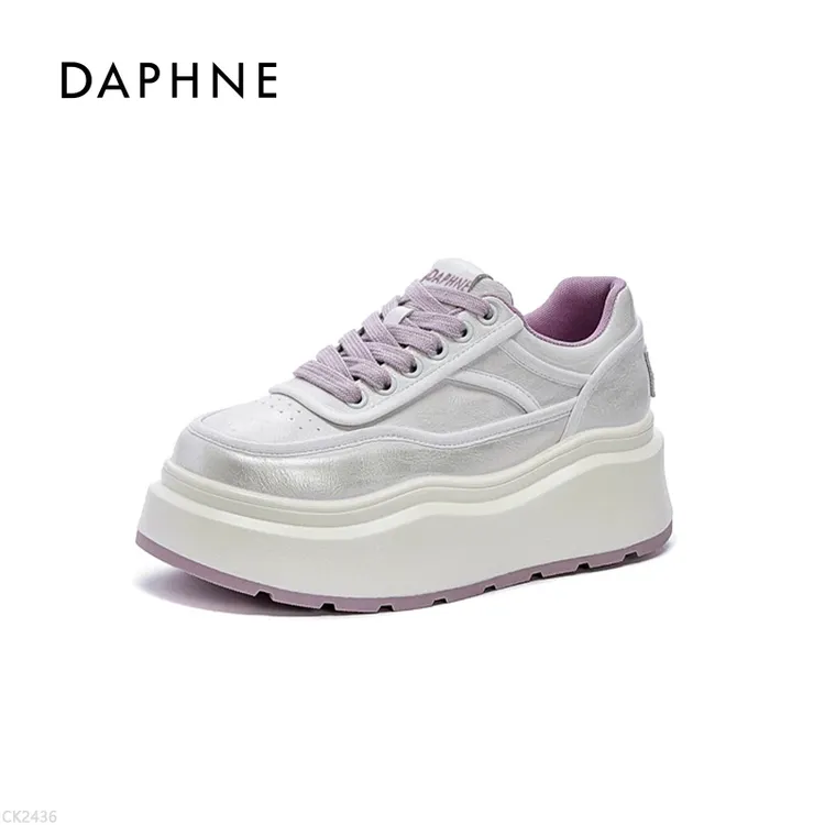 达芙妮2025款厚底软底软面板鞋时尚百搭小个子休闲款LL