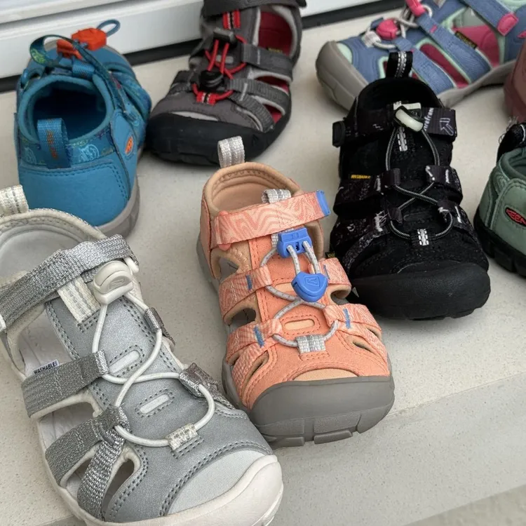 莆田轻便款儿童凉鞋夏季户外包头中大童溯溪鞋沙滩鞋