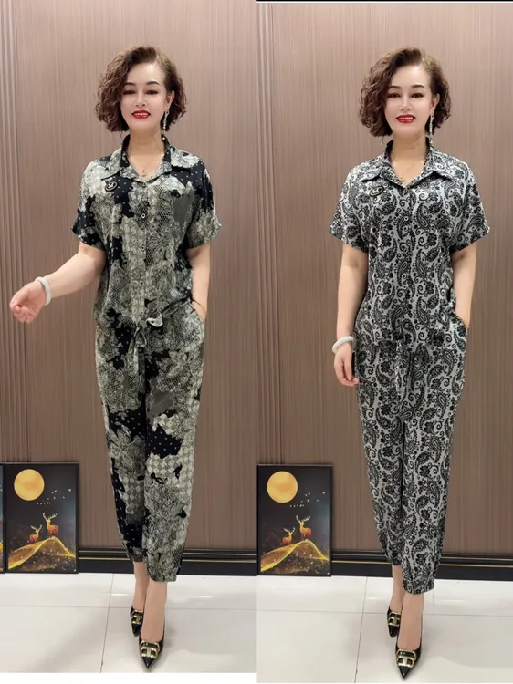 S时尚减龄休闲花色短袖气质夏季宽松套装