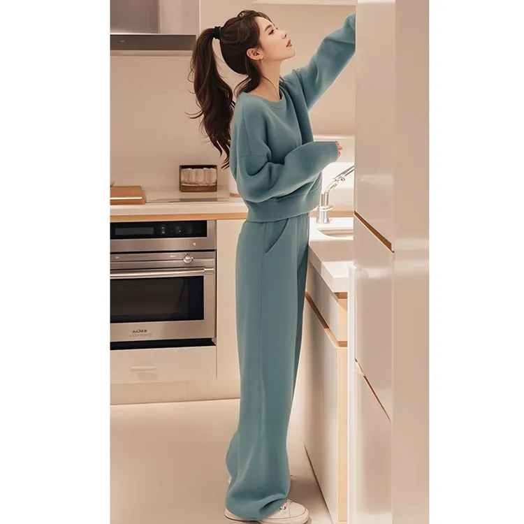 韩系搭配一整套冬装高级感酷飒拽姐穿搭休闲显瘦加绒蓝色卫衣套装