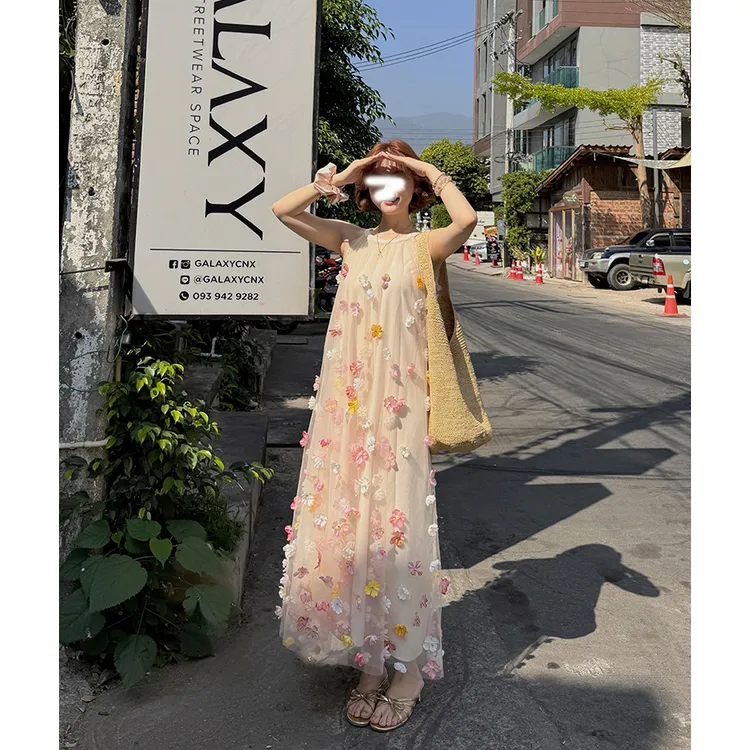 【狗宁专属】甜美超仙浪漫立体花朵无袖挂脖背心少女宽松中长连衣裙