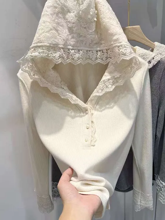 中大童蕾丝拼接连帽长袖坑条T恤女童2025春秋新款甜美打底衫上衣