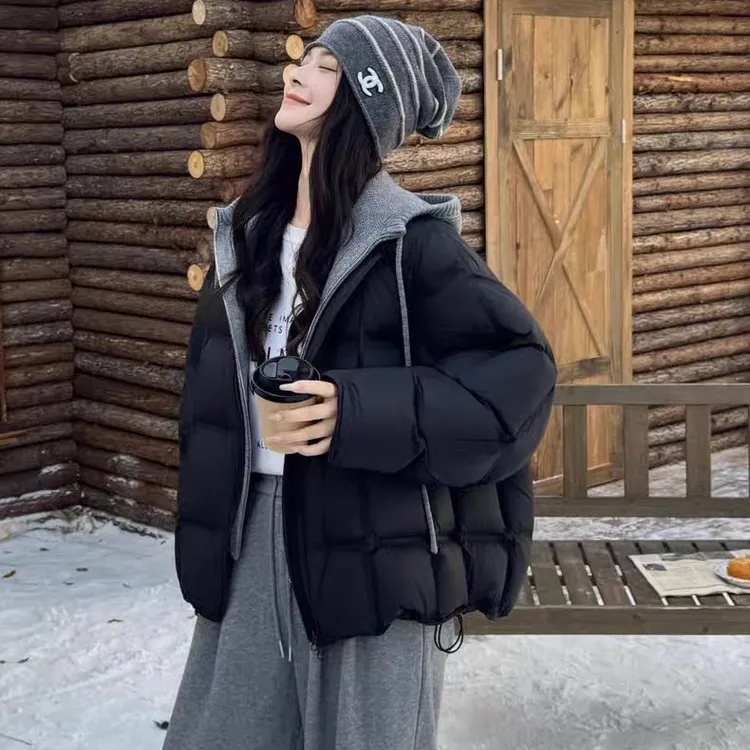 2025冬季新款韩版连帽云朵面包羽绒服女短款宽松保暖显瘦泡芙外套