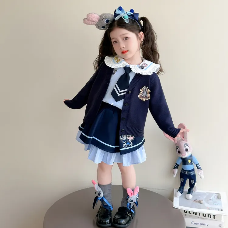 女童秋装套装2025新款卡通秋季兔子警官儿童针织外套女小童三件套