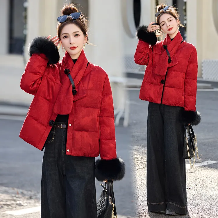 新中式国风围脖提花羽绒服女2025冬季新款高级感气质白鸭绒短外套