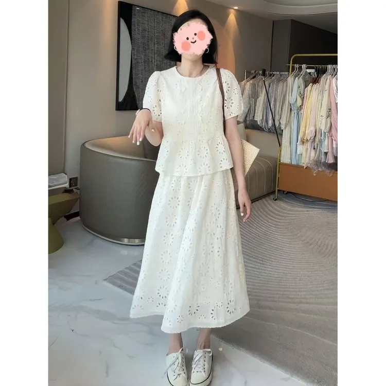 小众女装2025夏季欧若风韩系镂空短袖上衣半身气质套装洋气衣服女