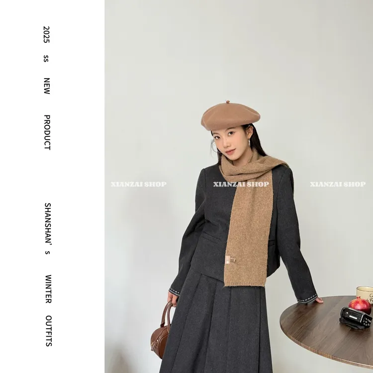 XIANZAI【留痕回忆】冬季新款法式精致保暖羽绒上衣半裙两件套装