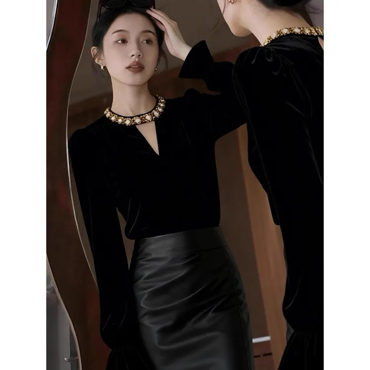 法式复古赫本风黑色修身显瘦丝绒打底衫女新款时尚洋气百搭女装