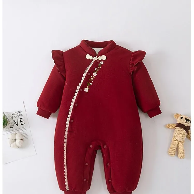宝宝连体衣冬季加厚婴儿拜年服红色喜庆哈衣服保暖爬服夹棉外出服