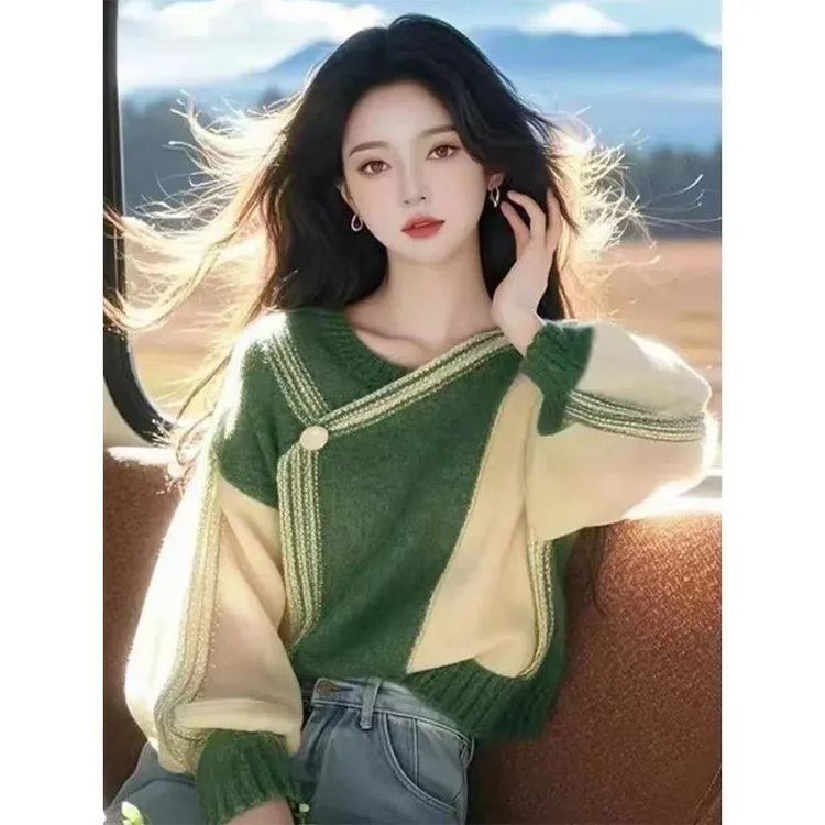 甜美绿色拼接斜领长袖卫衣女秋冬季2025新款设计感时尚洋气上衣潮