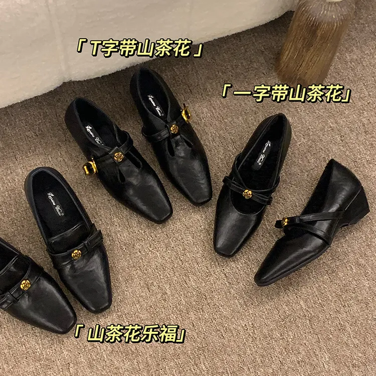 复古黑色山茶花通勤百搭加绒玛丽珍鞋秋冬新款坡跟休闲乐福鞋