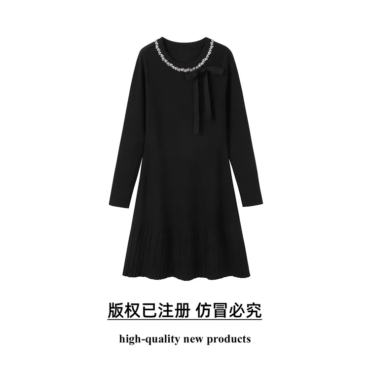 奢姿【秋色宜人】大码女装2025冬季蝴蝶结圆领连衣裙胖妹妹针织裙子