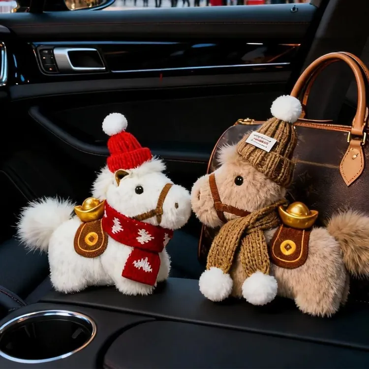 圣诞新年小马书包包挂件超可爱智钥匙扣送女友礼物能车挂毛绒公仔