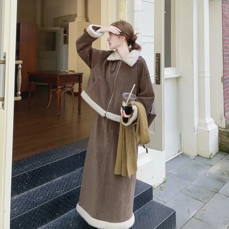 咖色复古毛毛拼接羽绒内胆两件套女2025冬新款加厚保暖高级感套装