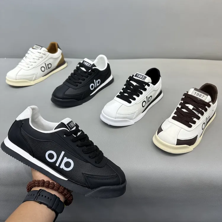 2025低帮系带皮面拼接板鞋防滑软底舒适休闲鞋潮流轻奢百搭男鞋