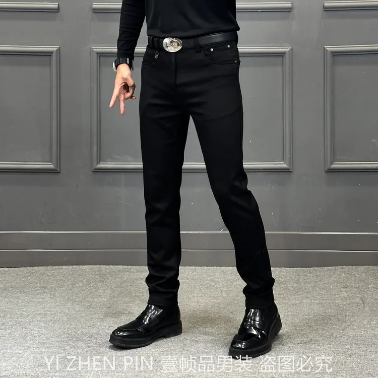 【壹帧品】高端钻石黑牛冬季厚款牛仔裤极简防褪色修身高弹男士裤子